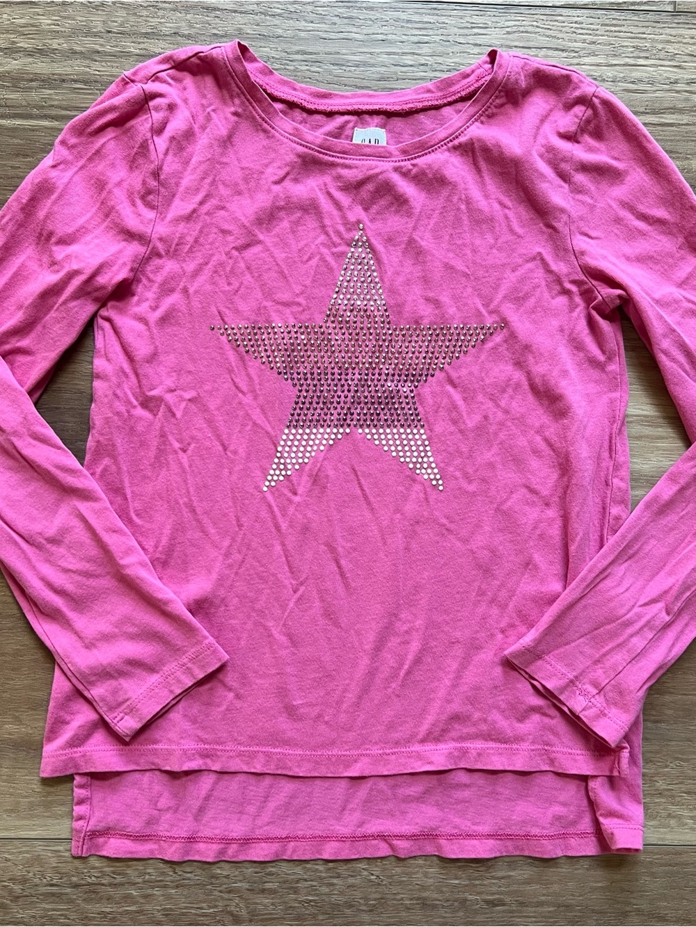 GAP Pink Long-Sleeve Tee with Bedazzled Star Stud Design girls 8